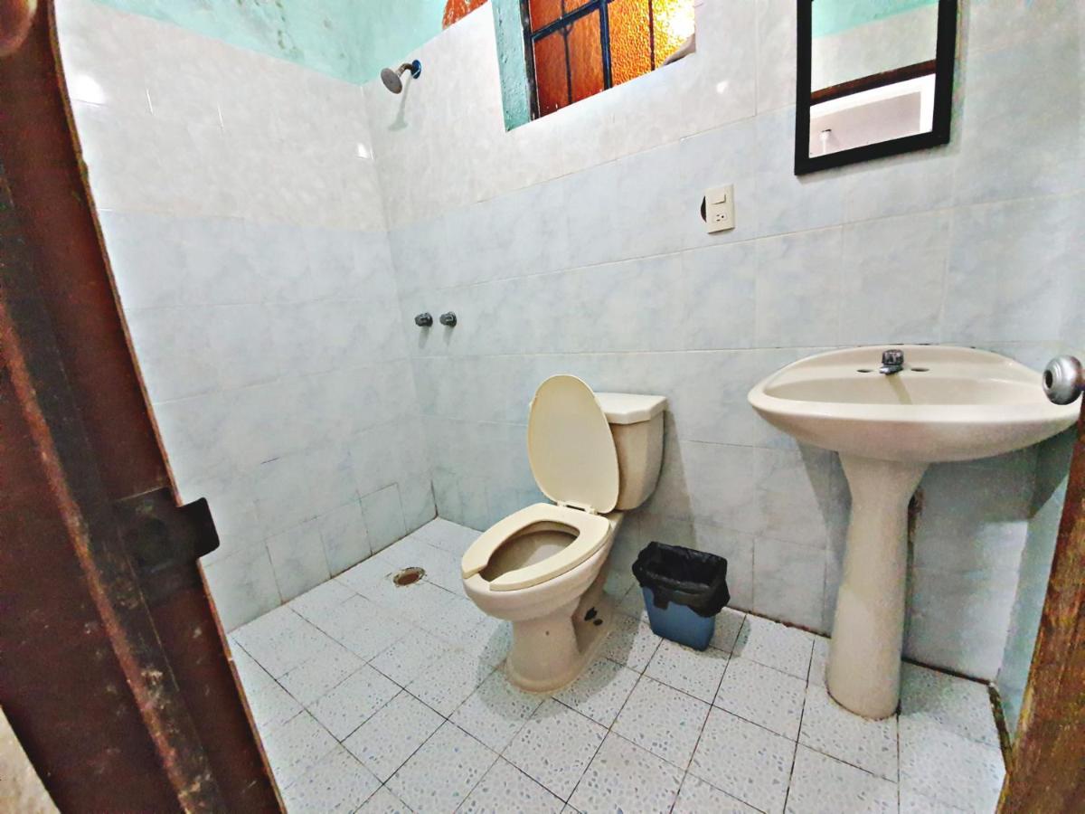 زيهواتانيجو Hotel Amueblados Gaby المظهر الخارجي الصورة