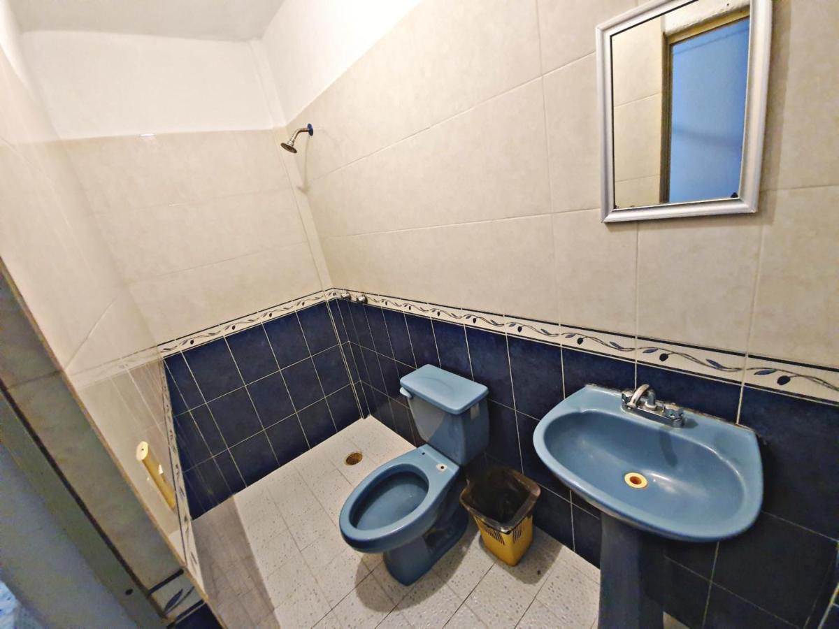 زيهواتانيجو Hotel Amueblados Gaby المظهر الخارجي الصورة